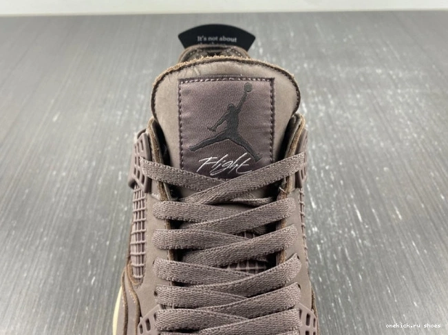 Rep MA 4 DV6773-220 ORE AIR VIOLET JORDAN A MANIERE RETRO 0601